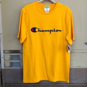 NWT CHAMPION Heritage Embroidered Tee Medium